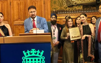 mahira-khan-honoured-by-the-uk-parliament