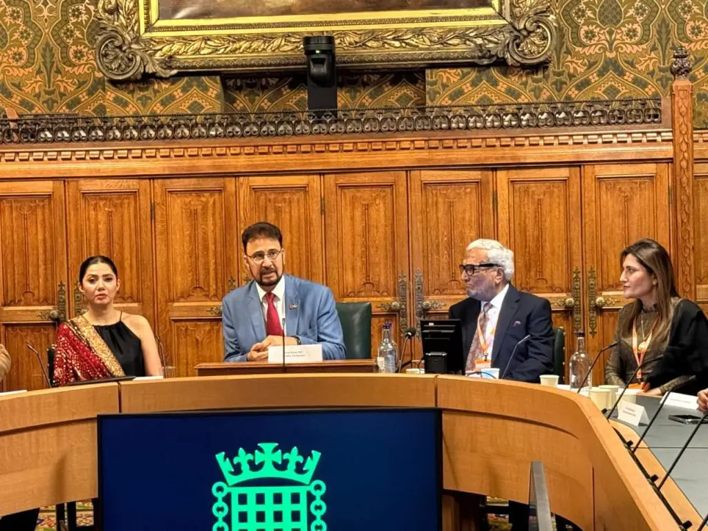 Mahira Khan Honoured By The UK Parliament