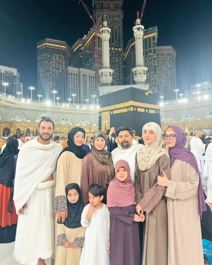 Maya Ali Shares Beautiful Pictures from Her Umrah