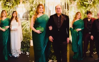 rahat-fateh-ali-khan-spotted-with-family-at-a-wedding