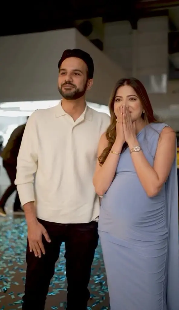 Aymen Saleem's Baby Gender Reveal Video