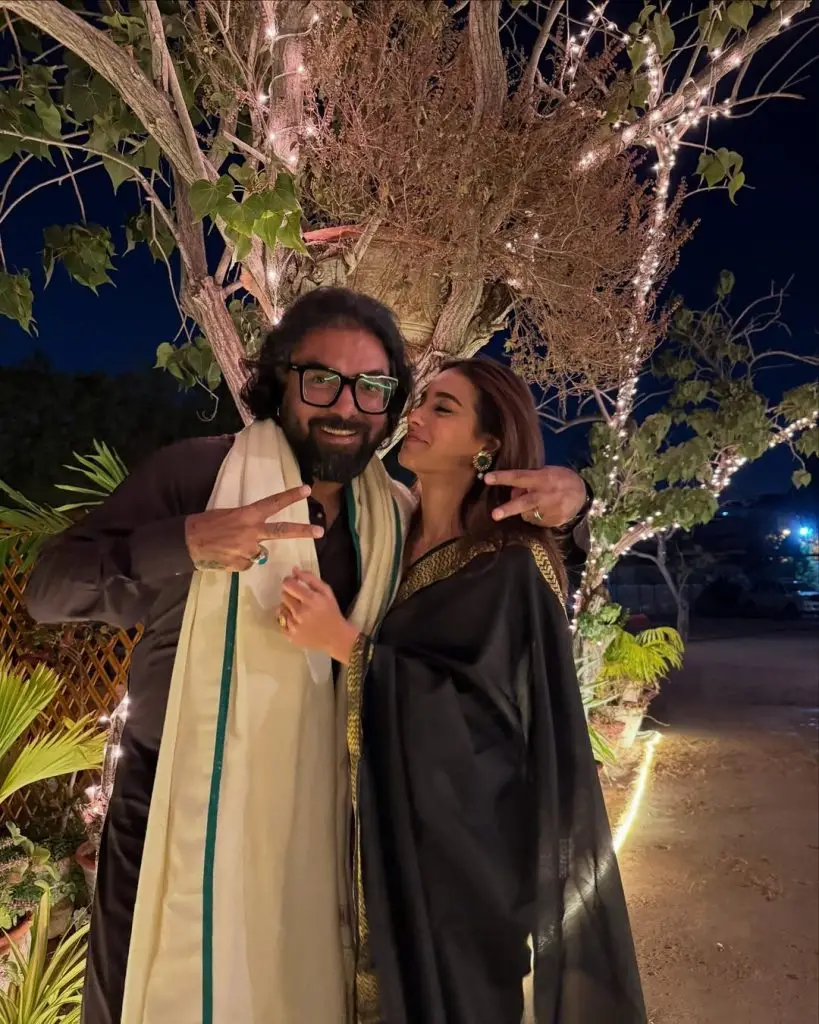 Pictures from Iqra Aziz and Yasir Hussain’s 5th Anniversary Dinner