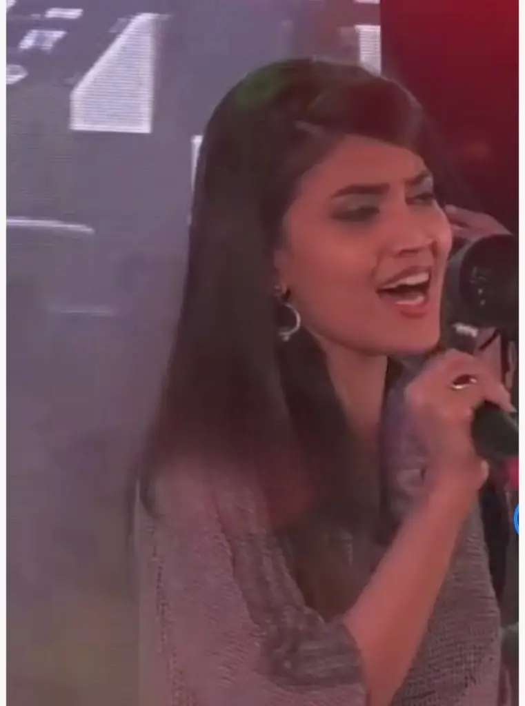 Iqra Kanwal Trolled for Viral Singing Clip