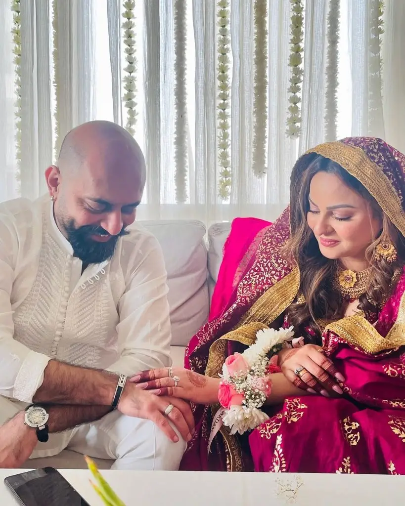 Juvaria Abbasi Photoshoot with Husband from a Wedding