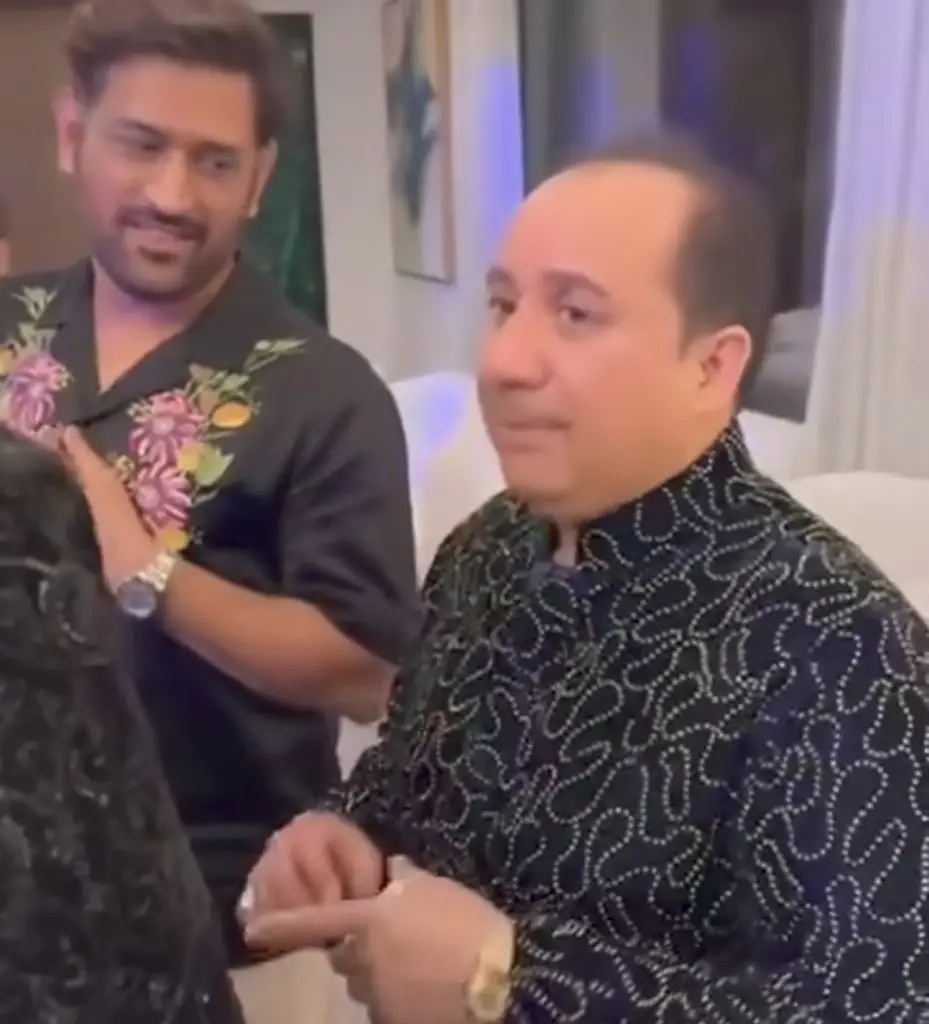 Rahat Fateh Ali Khan Showers MS Dhoni With Admiration