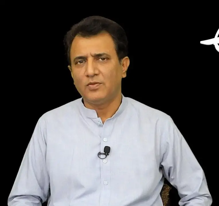 Journalist Habib Akram Cries Remembering Difficult Financial Days