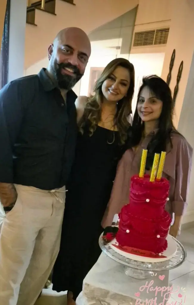 Javeria Abbasi Celebrates Birthday With Her Husband