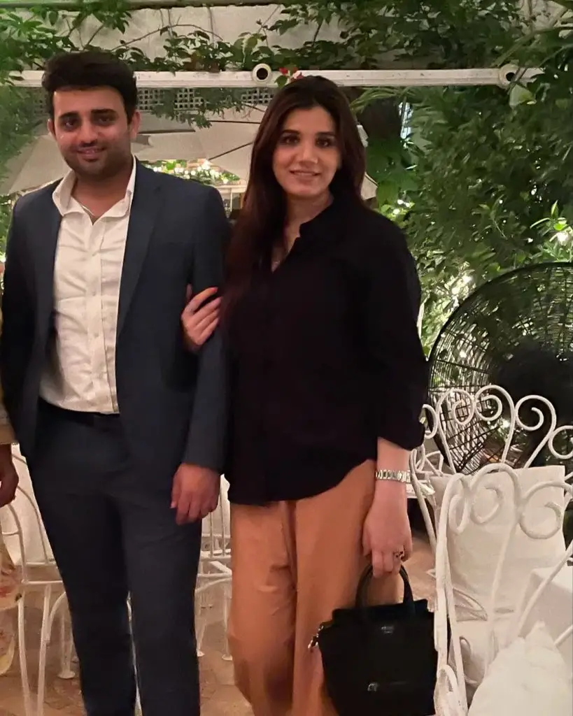 Kiran Ashfaque Hussein Dar Shares Pictures With Husband On Anniversary