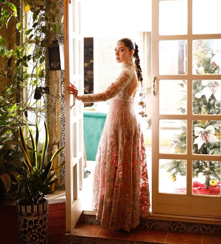 Mahira Khan Look Book From Sheheryar Munawar Wedding