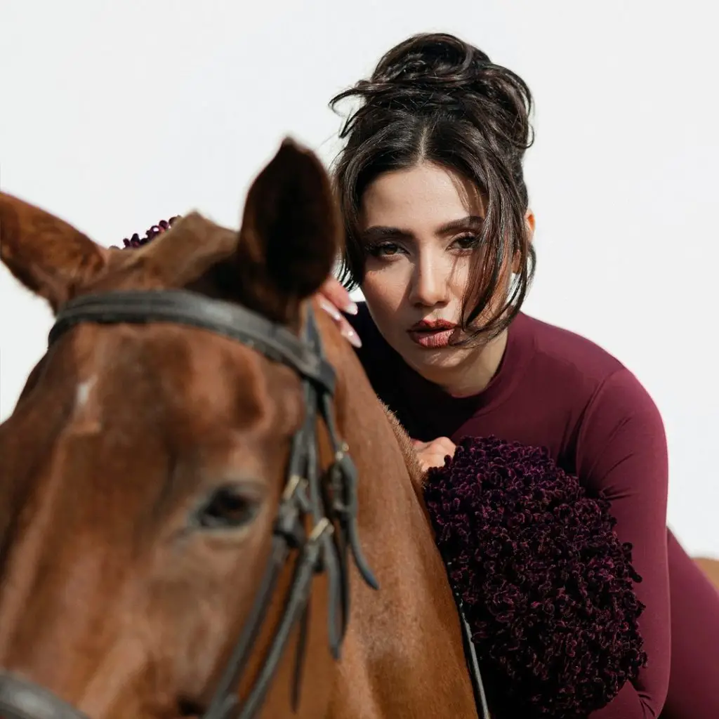 Mahira Khan Celebrates 40th Birthday With A Stylish Shoot