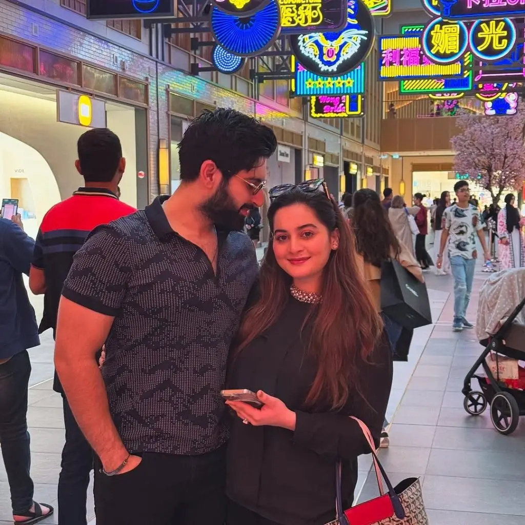 Aiman Khan & Muneeb Butt Share New Adorable Photos from Dubai