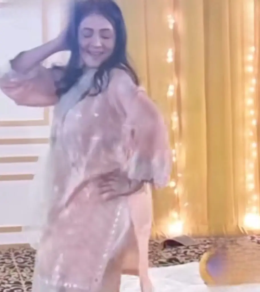 Saima Qureshi Criticized for Her Viral Dance in Wedding