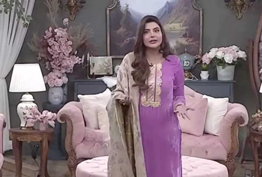 Nida Yasir Reveals Nationality Of Neelam Muneer Husband