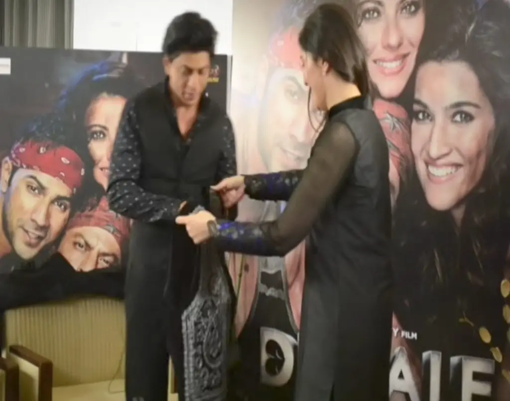 Shaista Lodhi Shares Memorable Video with Shahrukh Khan & More