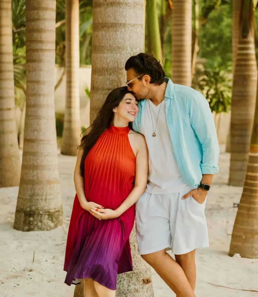 Mariyam Nafees Vacationing in Mauritius with Husband