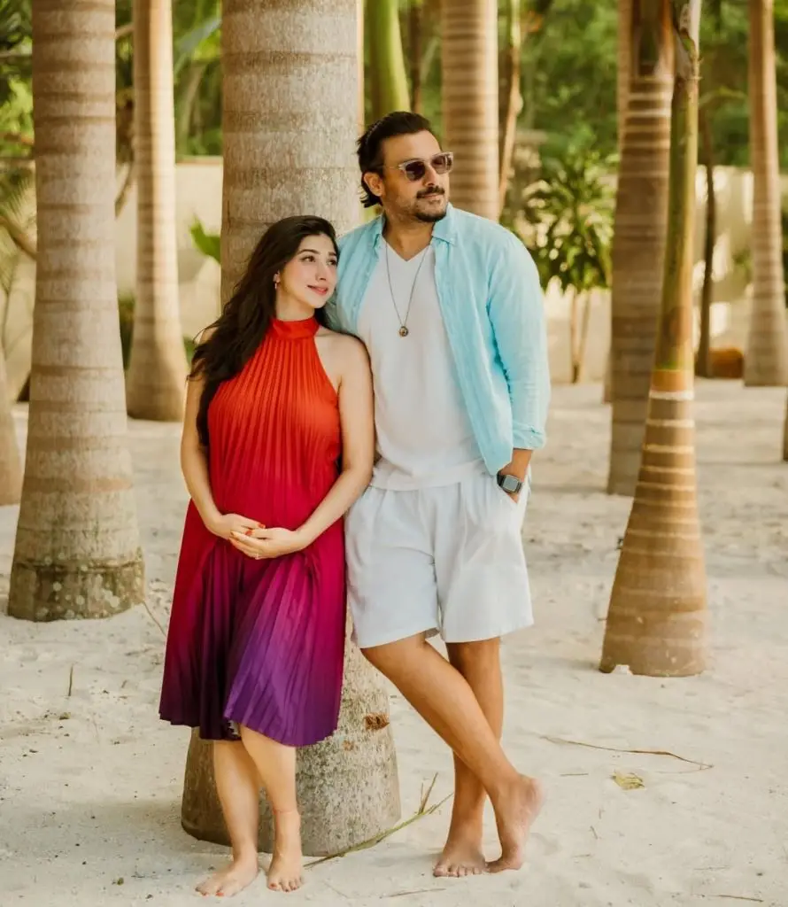 Mariyam Nafees Vacationing in Mauritius with Husband