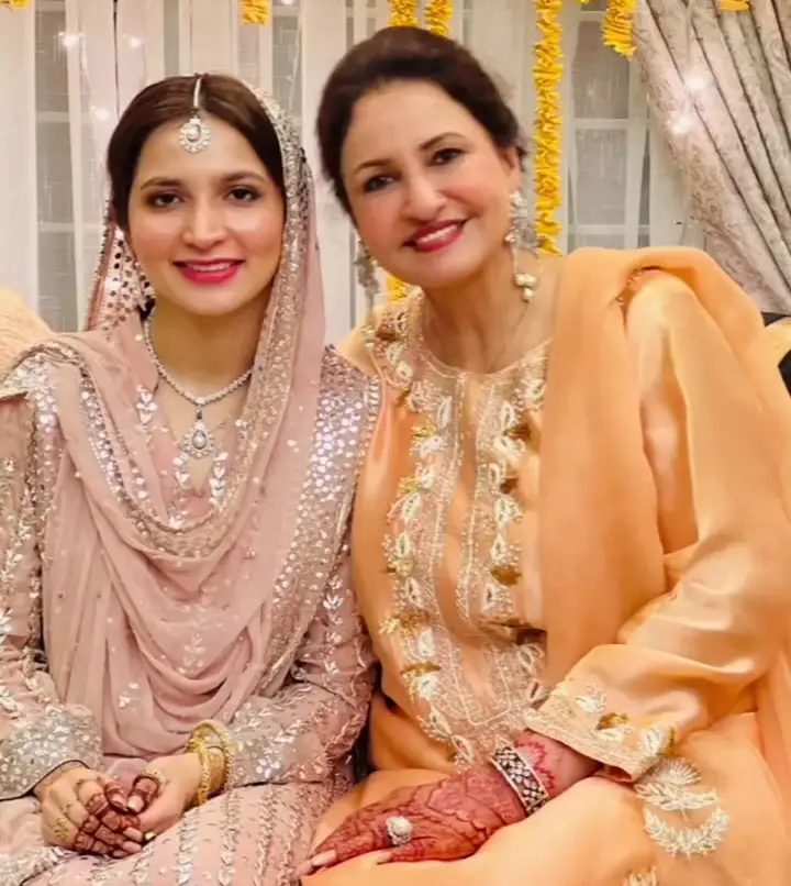 Saba Faisal Has A Sweet Birthday Wish For Daughter In Law Nisha